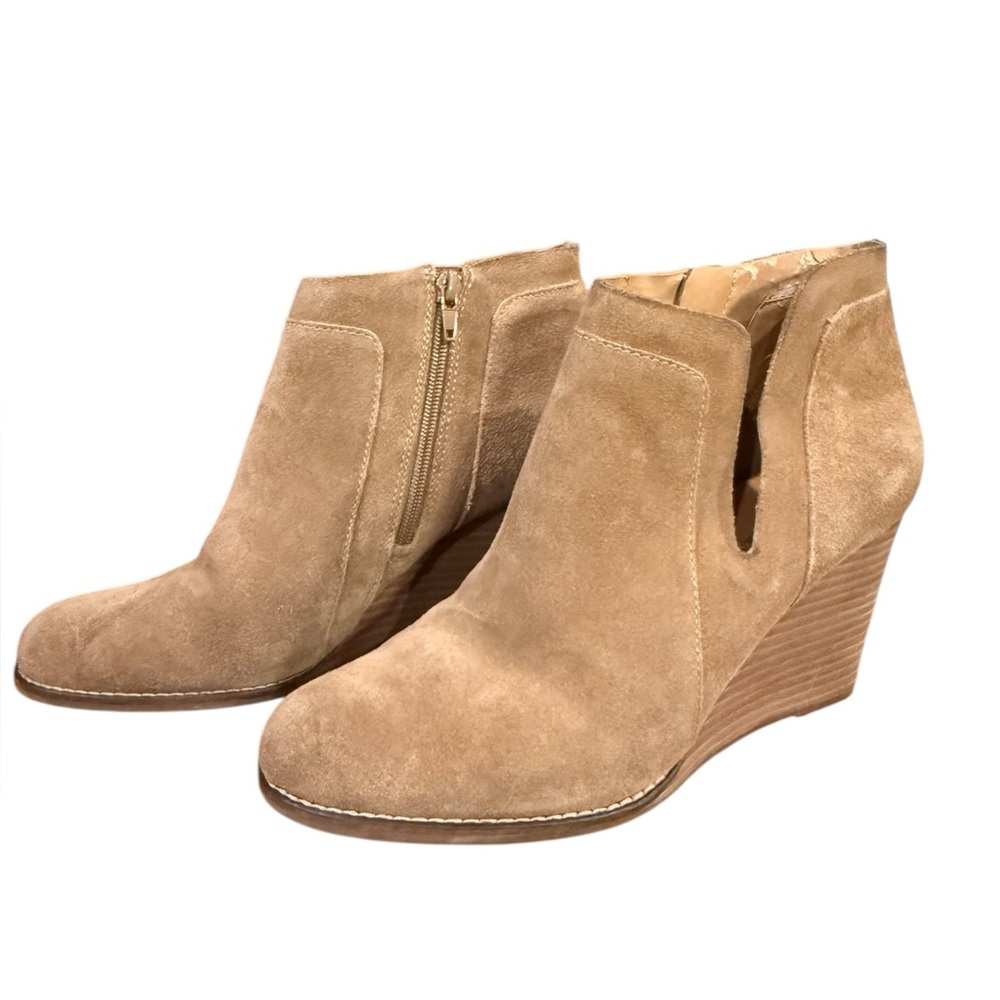 👢 Lucky Brand Suede Wedge Ankle Boots – Size 10M – Tan – Well Loved